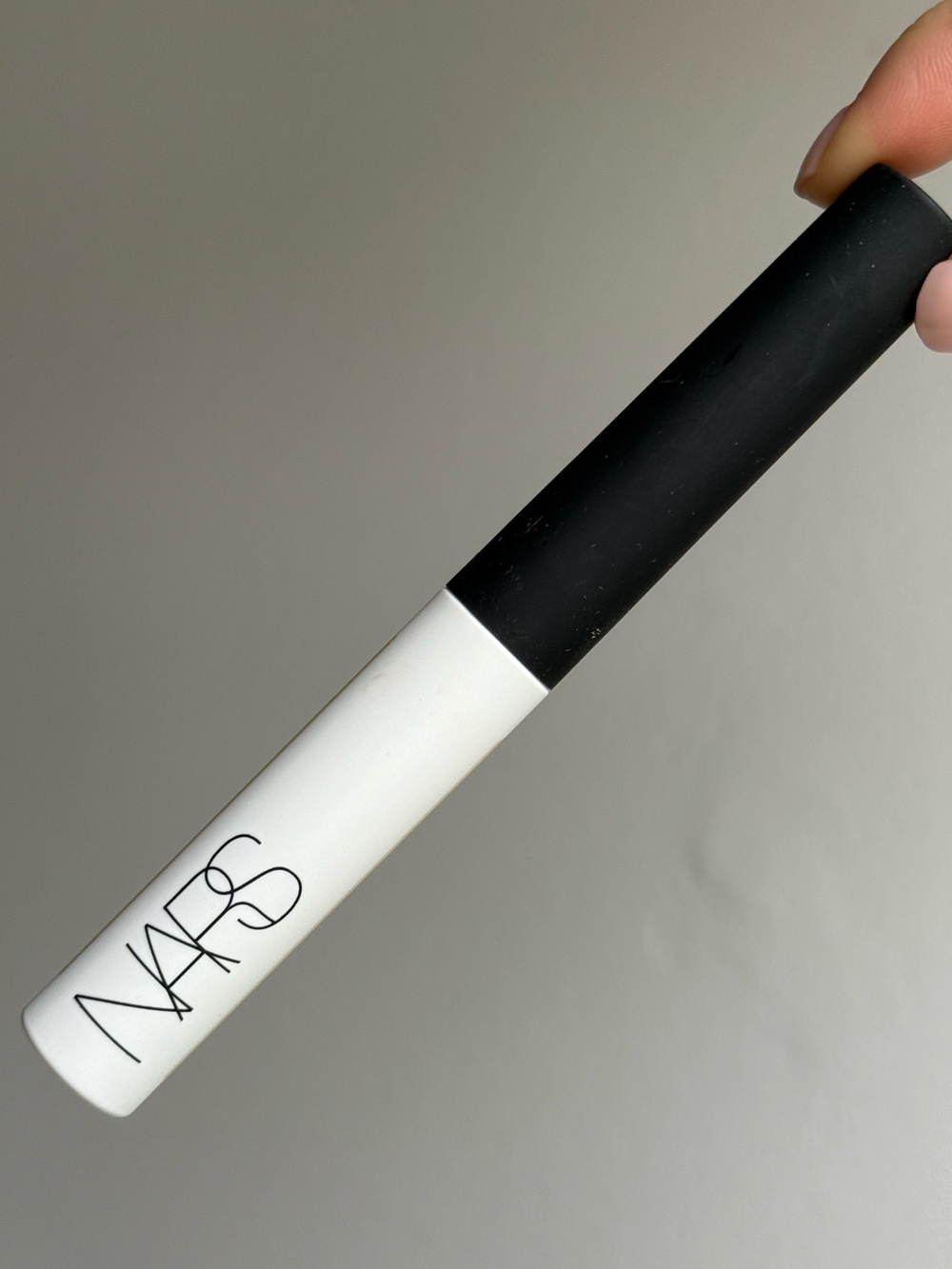 NARS Tinted Smudge Proof Eyeshadow Base "Light"